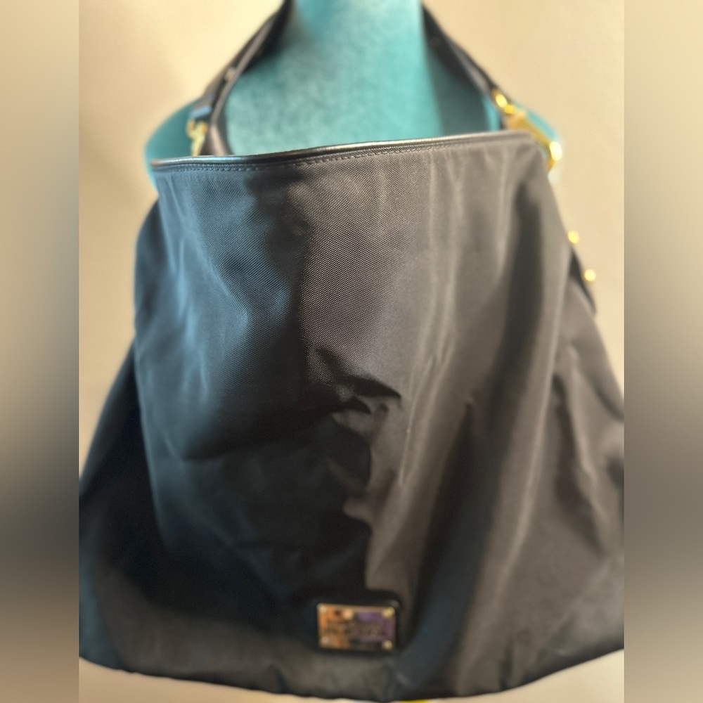 Kenneth Cole tote bag with shoulder strap